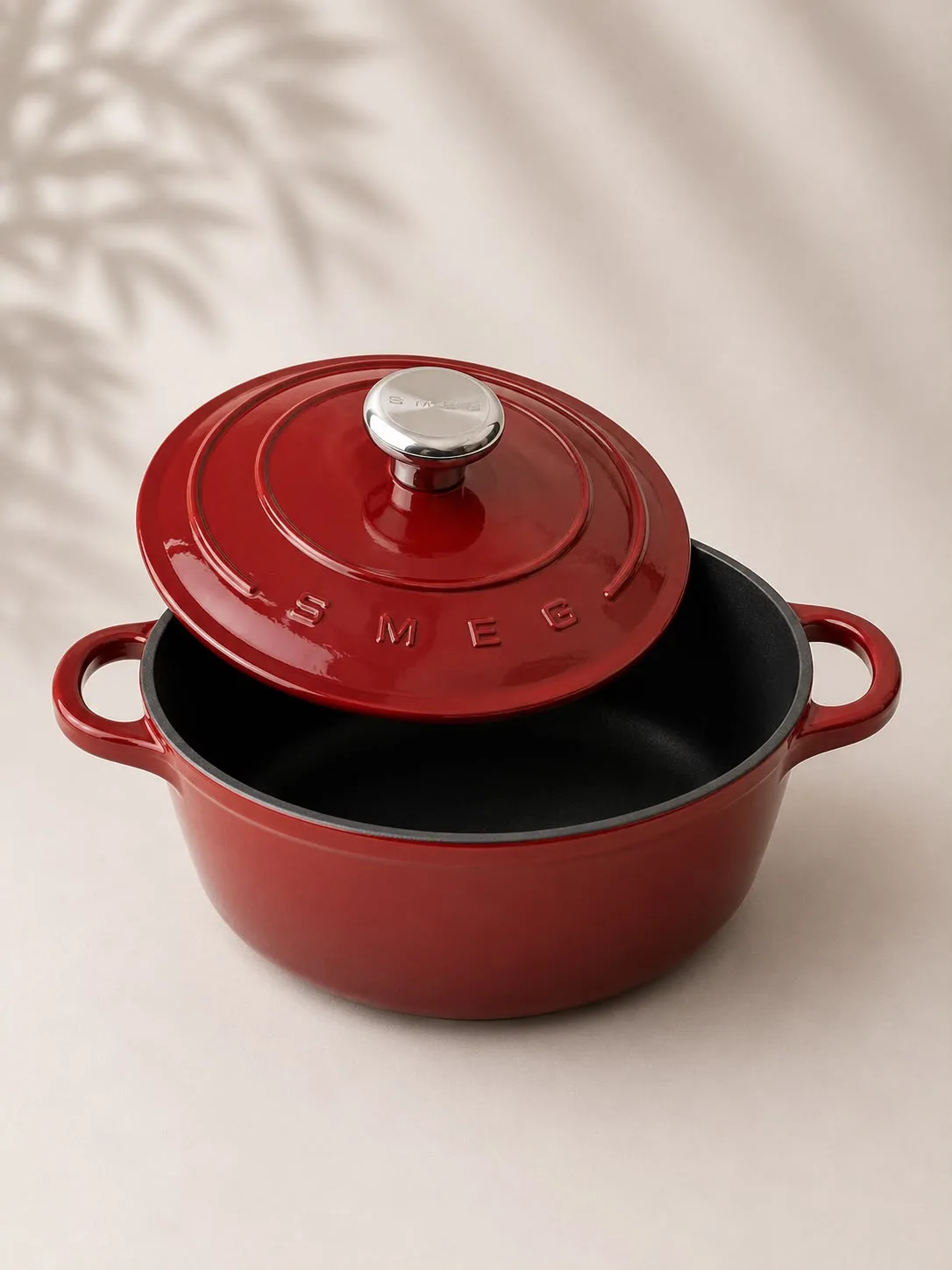 SMEG կլոր կաթսա – 4.2 Լ